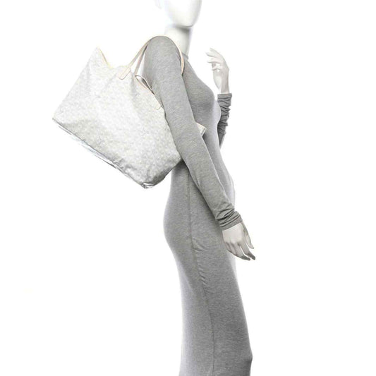 2263ec74f48da3dae0835e64144a07c1 - NEESTRA