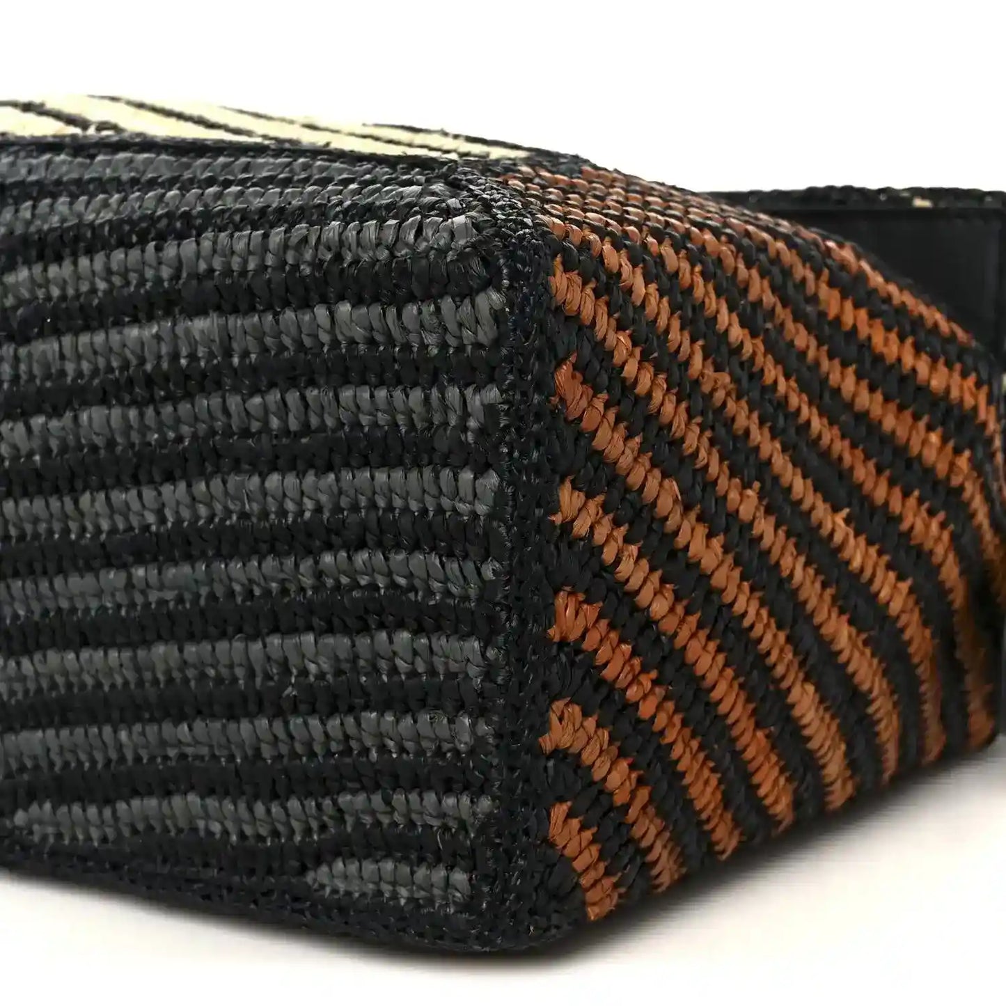 7014492efdb179a531448d2a4e134a01 - NEESTRA