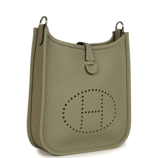 H-E-250825-1-02_25d66cf7-f752-4f09-bb31-bae2cd6b275e - NEESTRA