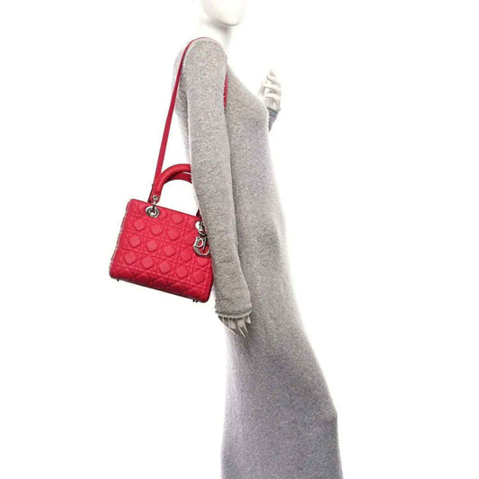 ae6ec95088db7ac7803397a28d14c0dc - NEESTRA