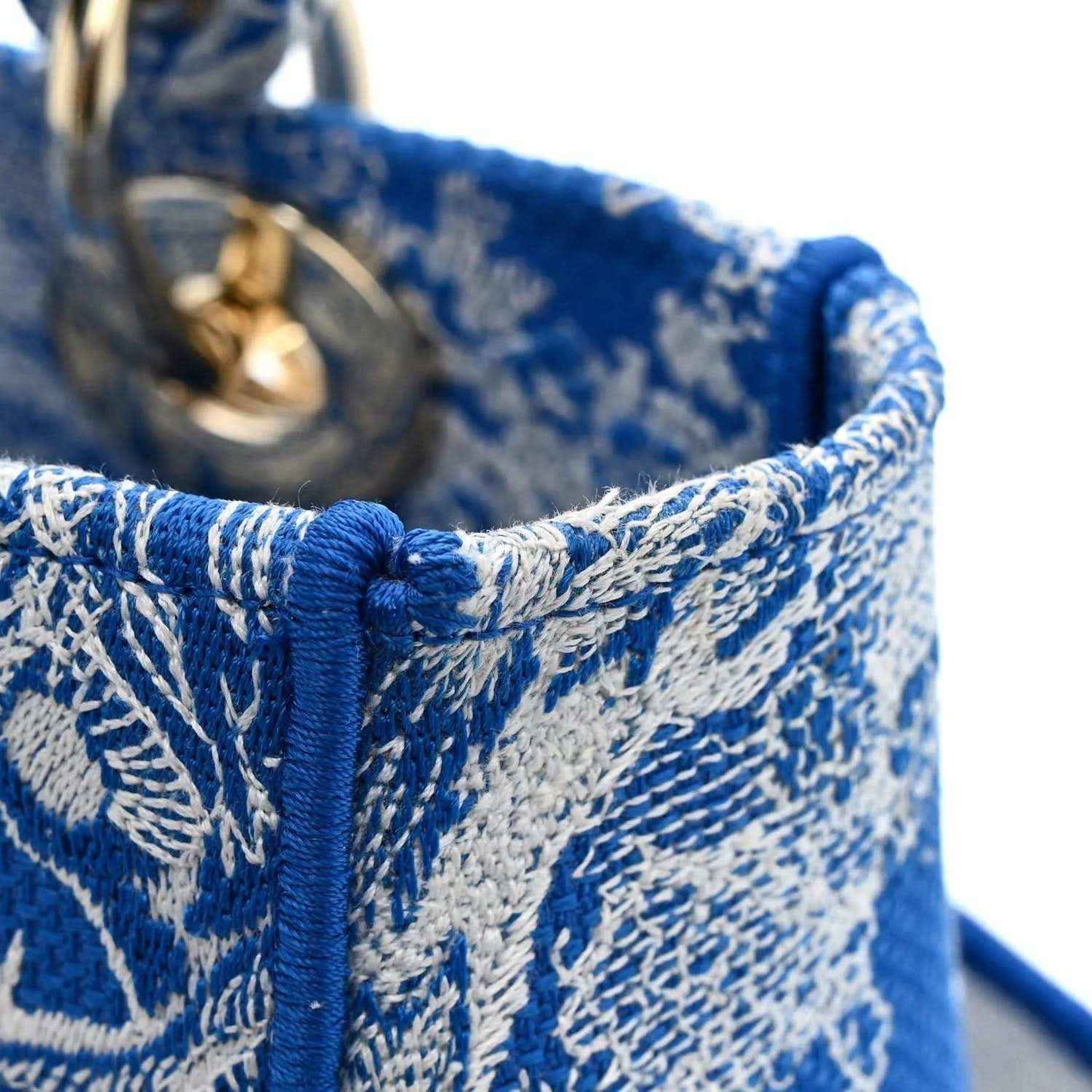 c8e26b3760e8be7d8bf5278045a93d0b - NEESTRA