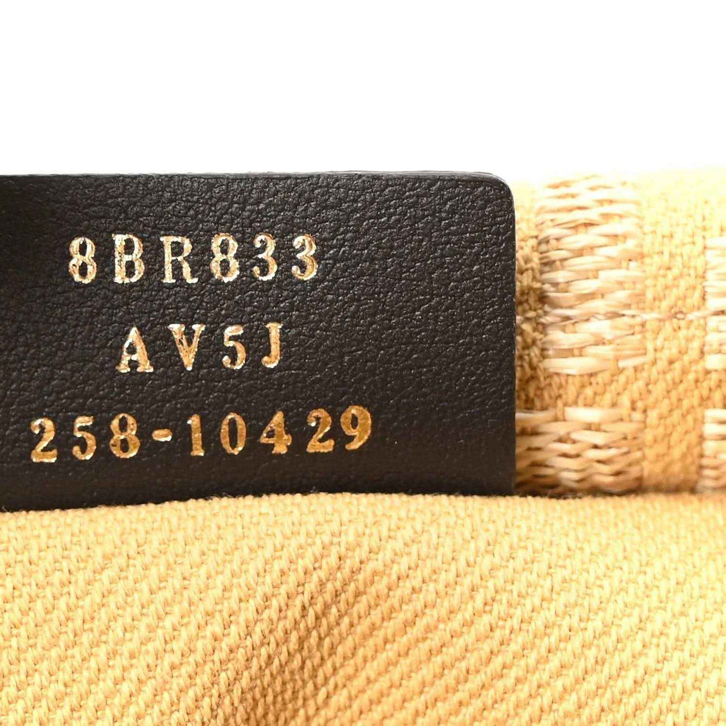 01d9907540fa4170d78580cb91a7d41e - NEESTRA