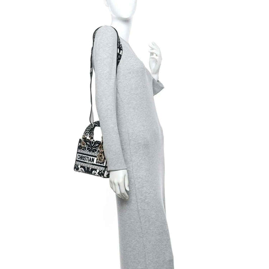 05706dd491cd4dc4f332fe0ecbb54801_3c5d90e4-69d3-4ae6-8f6d-1d412840354c - NEESTRA