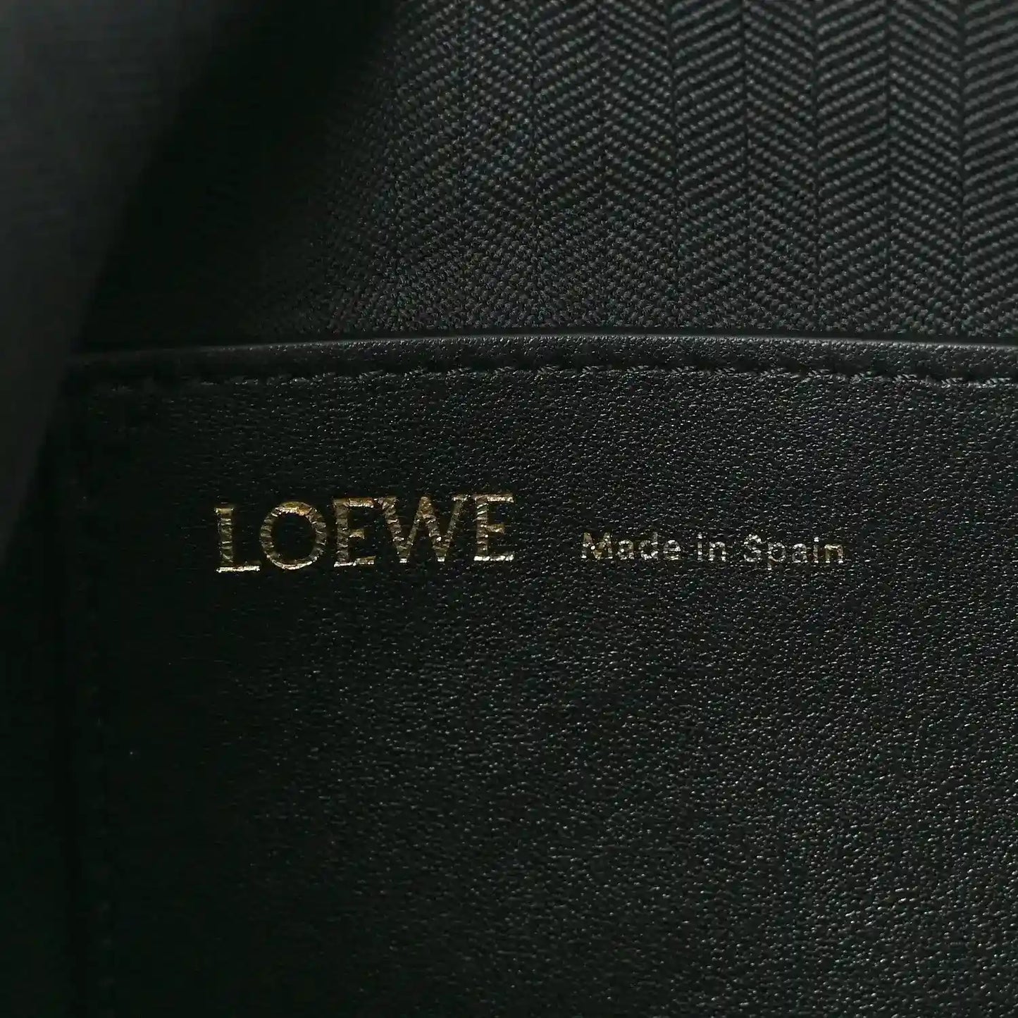 07b8fa147357c6922bd1e582839bdd35 - NEESTRA