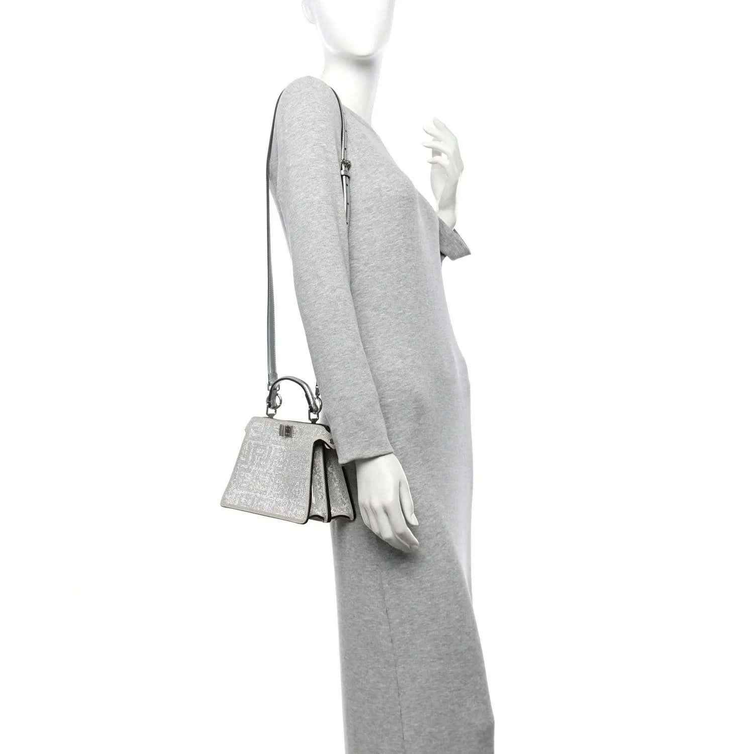 08af08aad497d44b7893c544e9a2b958 - NEESTRA