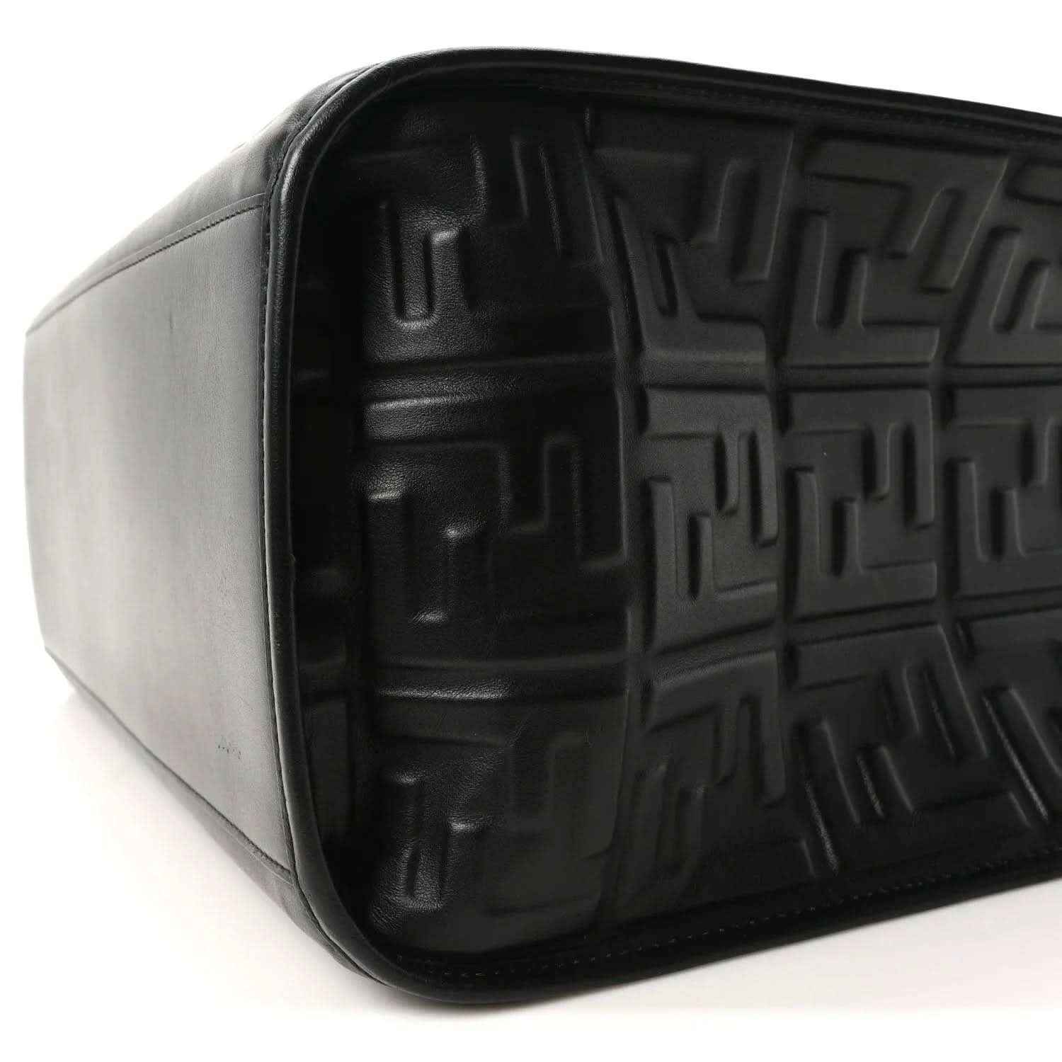 0ee82c0e6f3ad13fd83f5e285d8ebc09 - NEESTRA