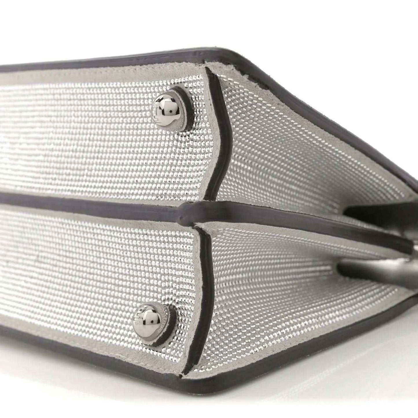 0ff739a71f88db812db3dd2225eaf7e2 - NEESTRA