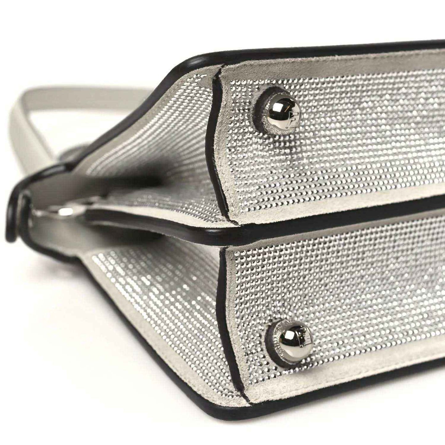 17122d1ef2fd151deebd214b66ede419 - NEESTRA