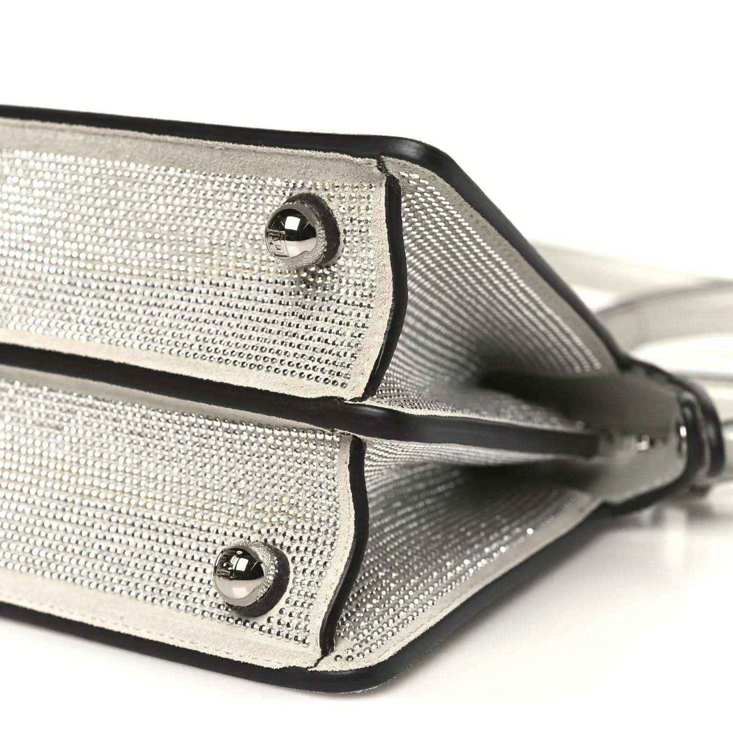 20bcfa3db8e2f2bd10da89b0f97bd9ec - NEESTRA