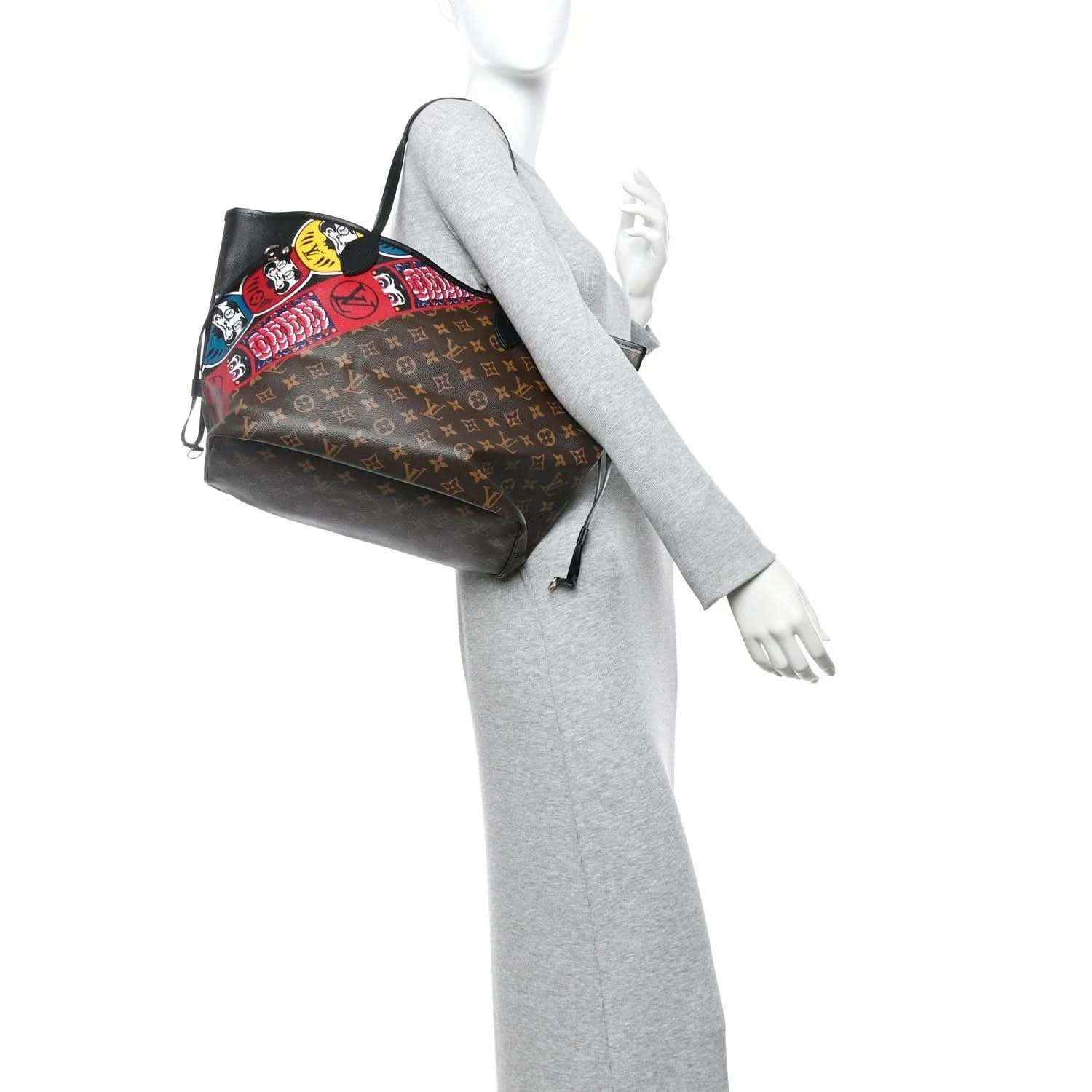 267dba15ec736fb0c26bba0a9ab8a450 - NEESTRA