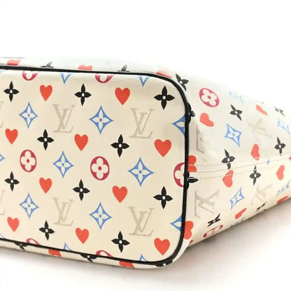 26ca95ade5bb16c2080fe8edf72201e7 - NEESTRA