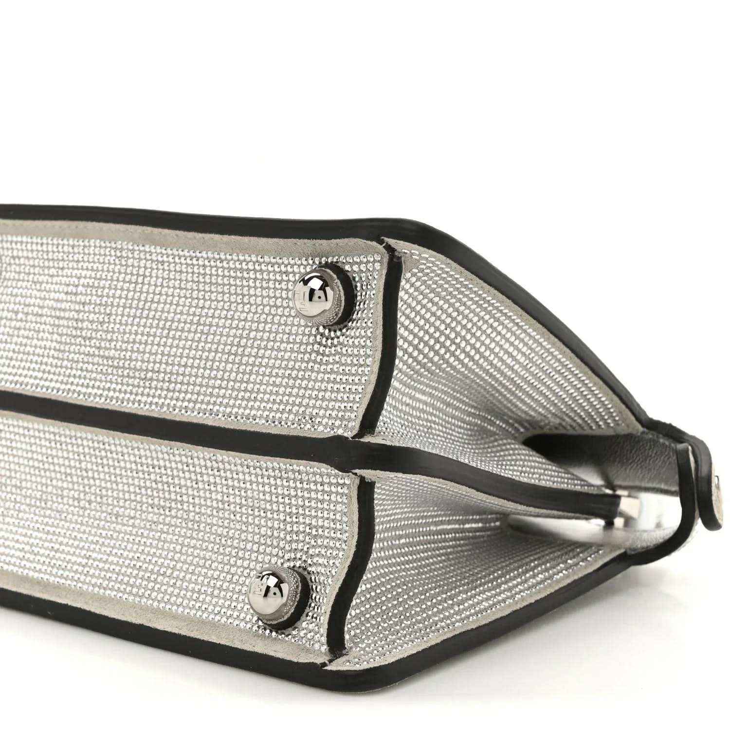 2b9c60d8a9fe69075f1a6bd8c7be5bc8 - NEESTRA