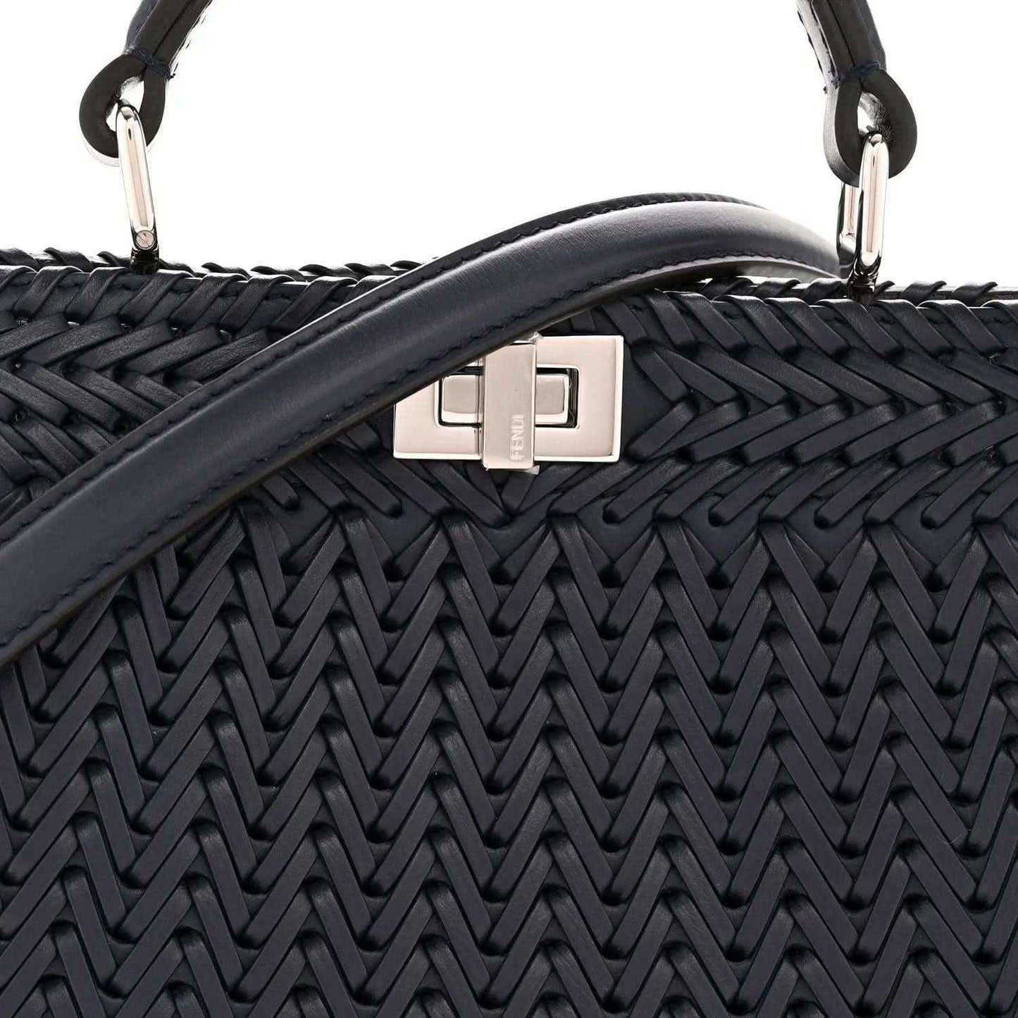 2e681ffe912aa5626311e74127948dc9 - NEESTRA