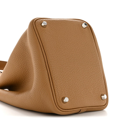 Picotin Lock 18 PM Taurillon Clemence Leather Bucket Bag Biscuit