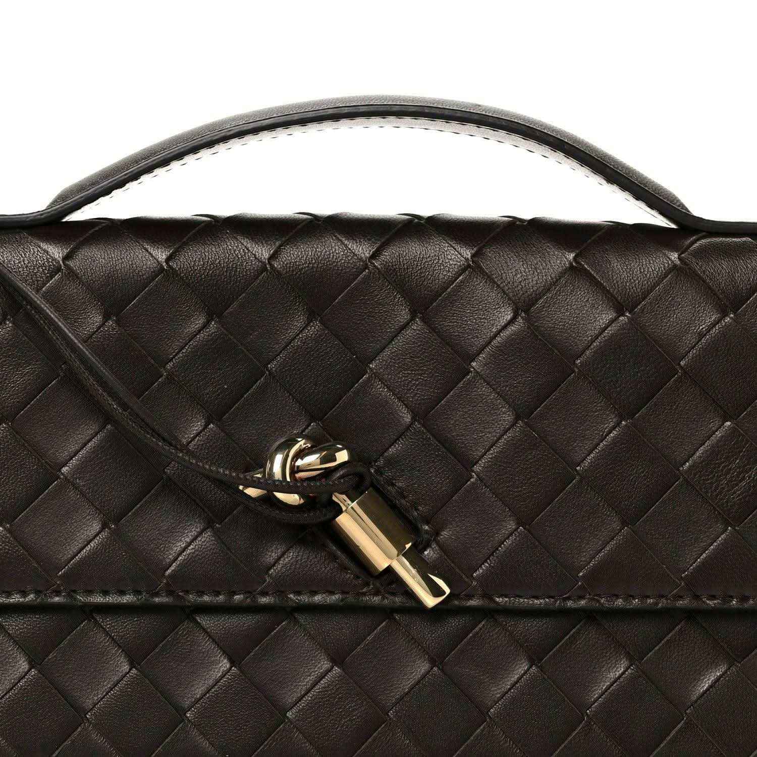 307d7dc8705e620e2543c6df57632380 - NEESTRA