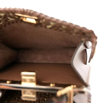 3fb98a5a78ca8aeec8dec90523667917 - NEESTRA