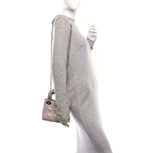 488ccf91667cd66fa1a222eb35fa6799 - NEESTRA