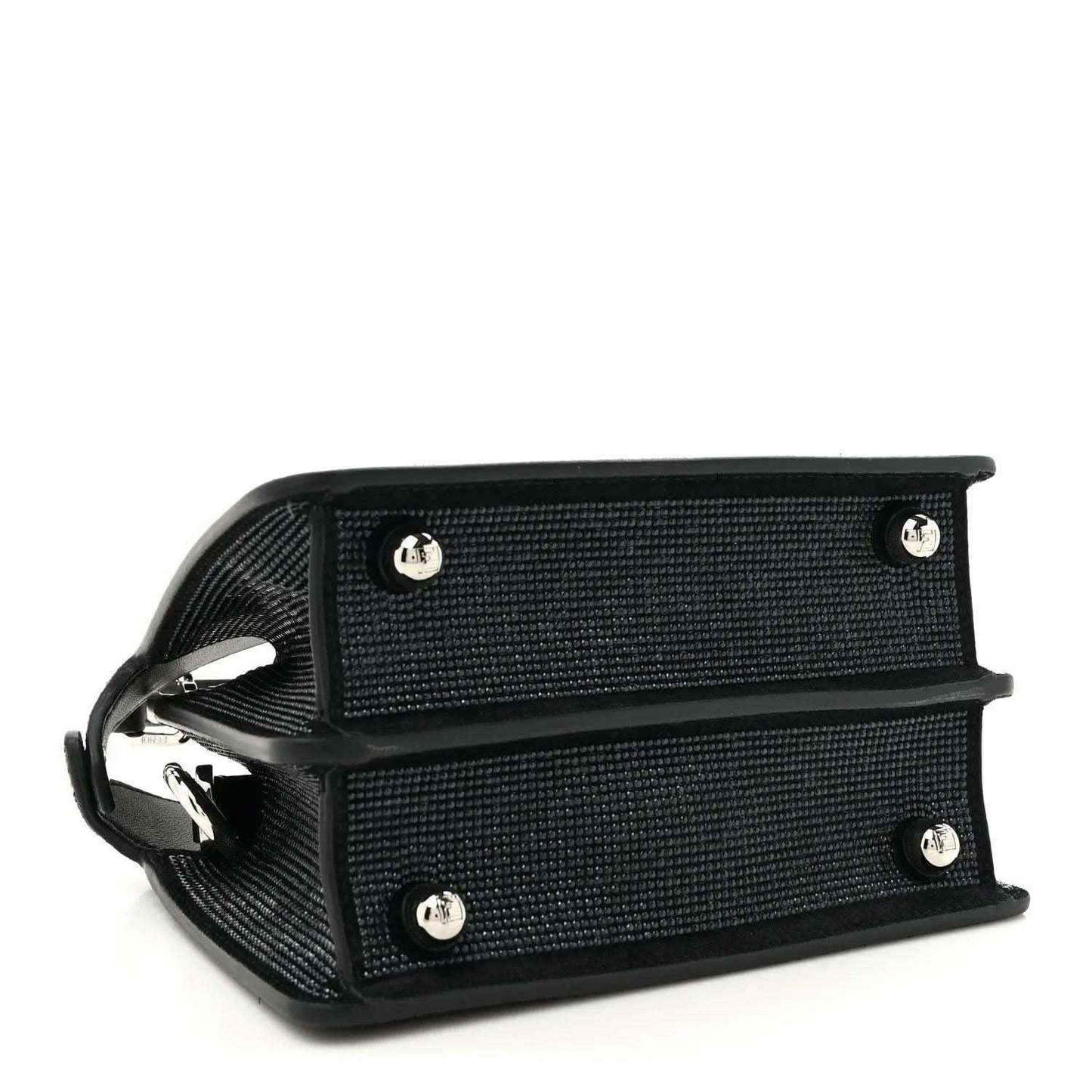 4bd71aa2e3fc84ee948c3e0173cfd421 - NEESTRA