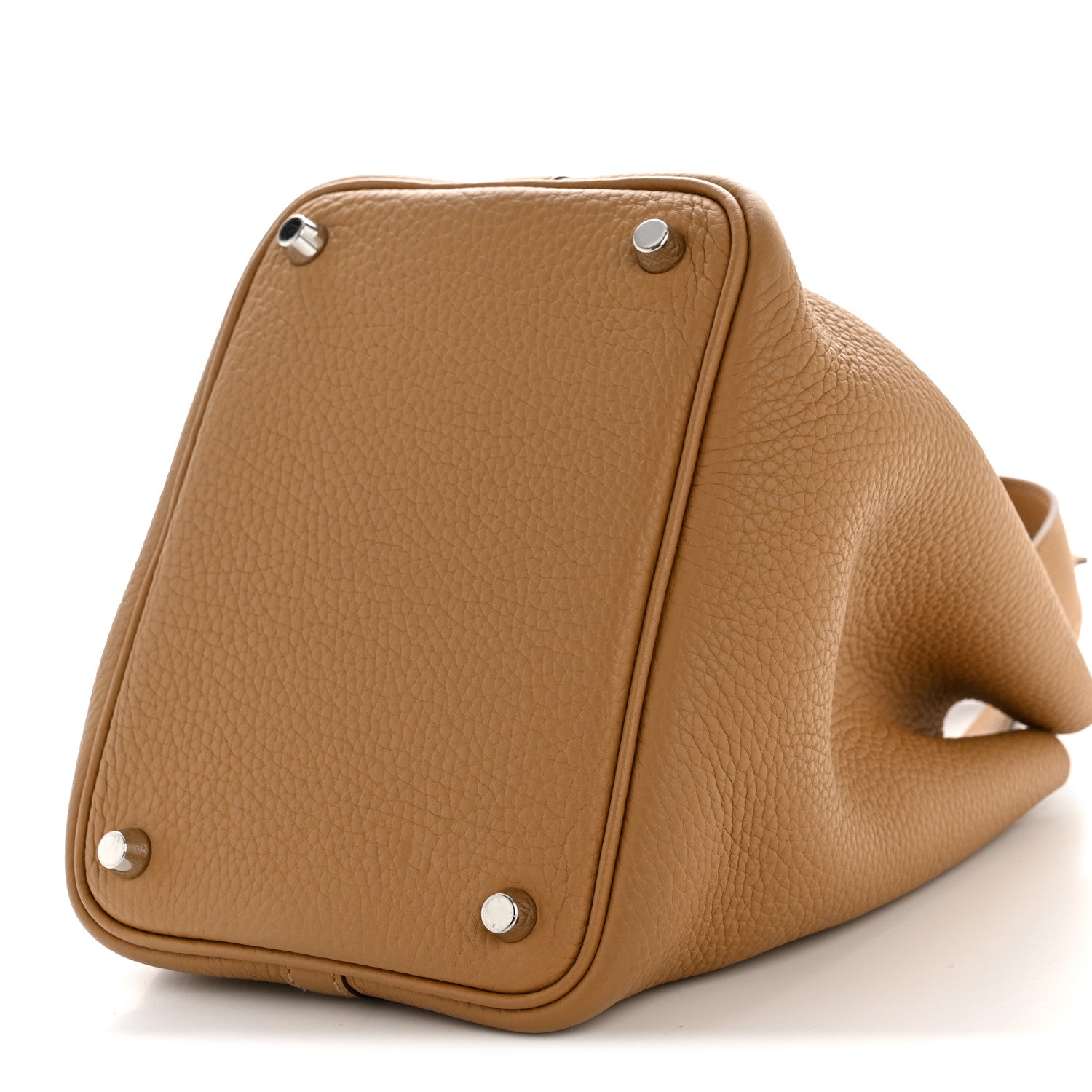 Picotin Lock 18 PM Taurillon Clemence Leather Bucket Bag Biscuit