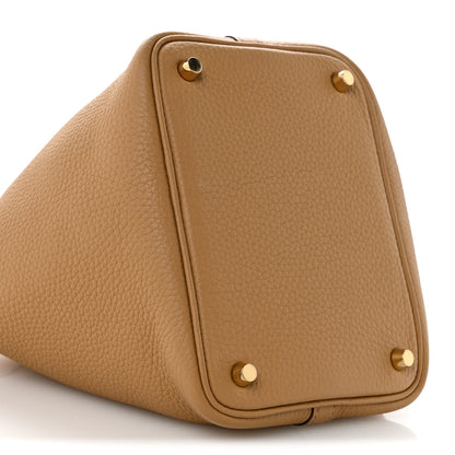 Picotin Lock 18 PM Bucket Bag Taurillon Clemence Leather Biscuit