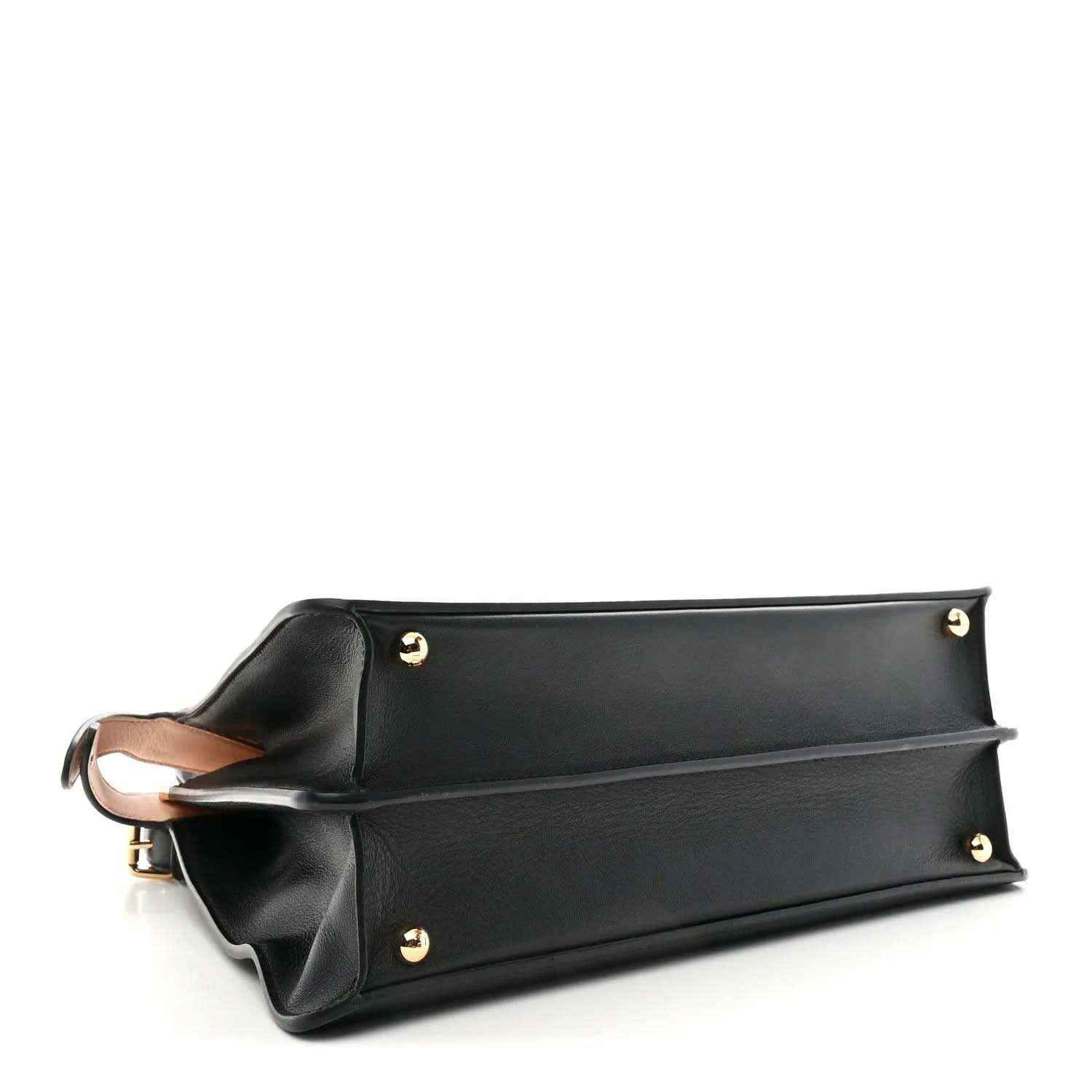 4cc5249750ab6d3cc4b3e6ff48b2edb3_e7f398c2-5018-4007-af90-615f1f76bce7 - NEESTRA