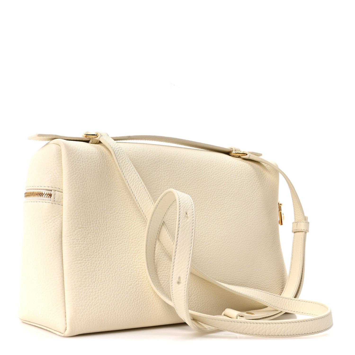 White lambskin extra pocket bag with adjustable crossbody strap and zip top