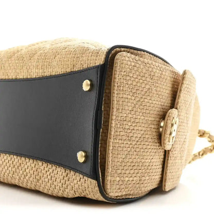 583ca135843b76145fa1ee909252e4eb - NEESTRA