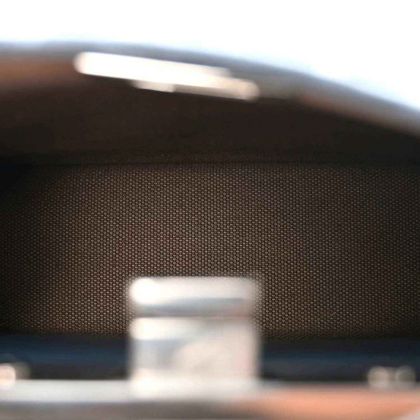 5bd5bf42a83ed4851dcf71bbd8aa2701 - NEESTRA