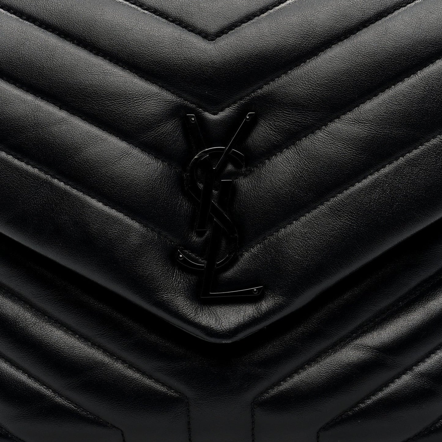 Saint Laurent Loulou Quilted Calfskin Chain Satchel Medium Black