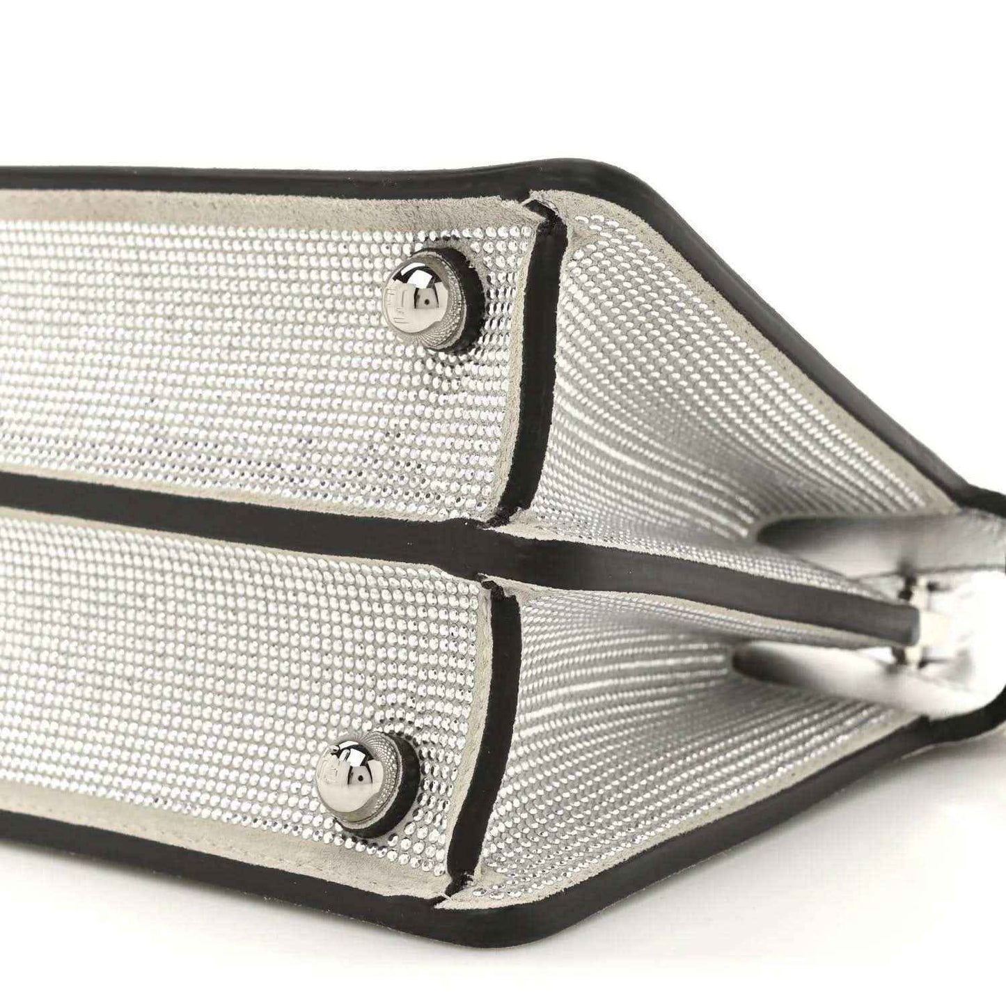 77d0e6b7fd30d1a3fc387f911167d6b4 - NEESTRA