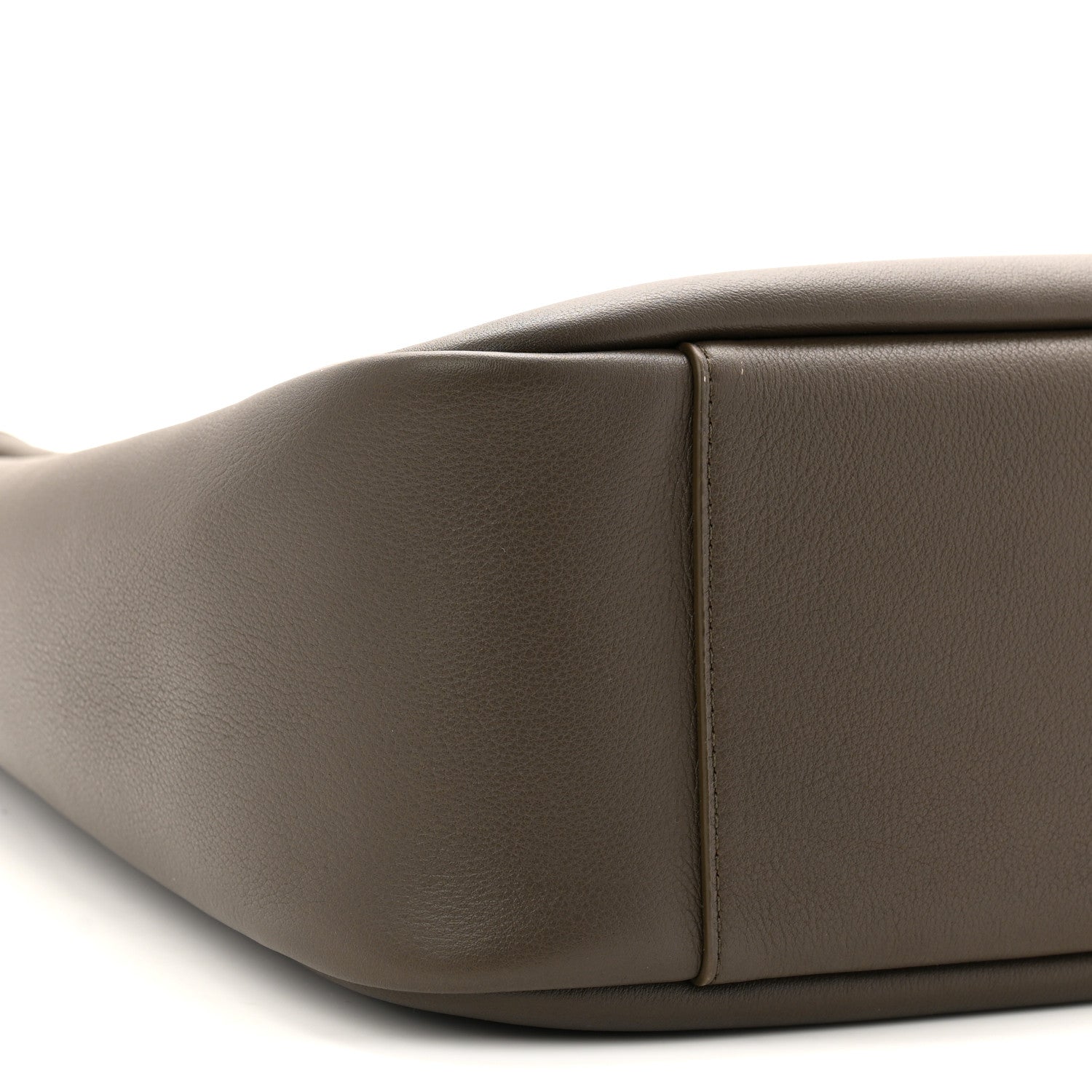 Saint Laurent Smooth Calfskin Large Le 5 A 7 Soft Hobo Light Musk