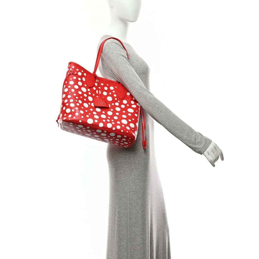 7b32ef88d45b3ff036970277b64baeed - NEESTRA