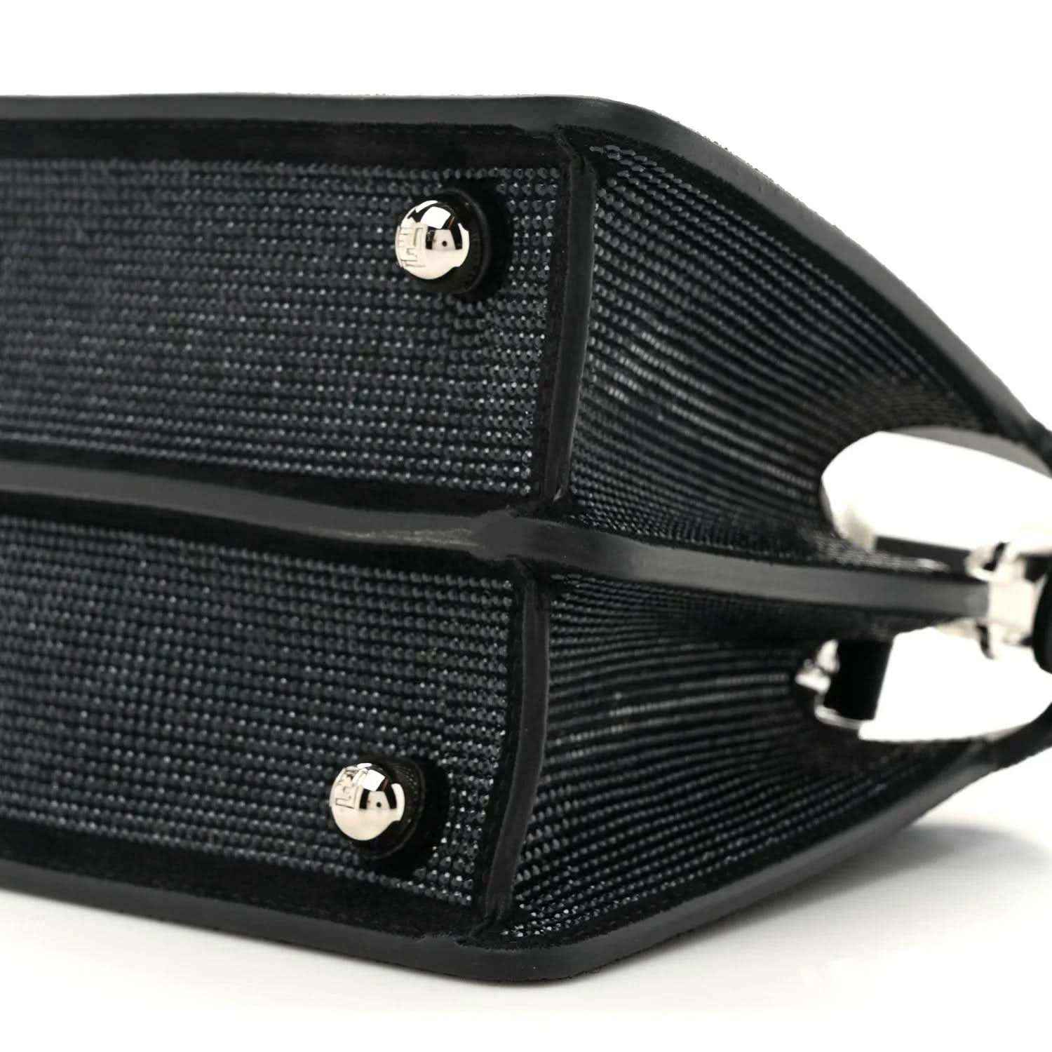 82e9517d0b63950c2a3d46f2435659b8 - NEESTRA