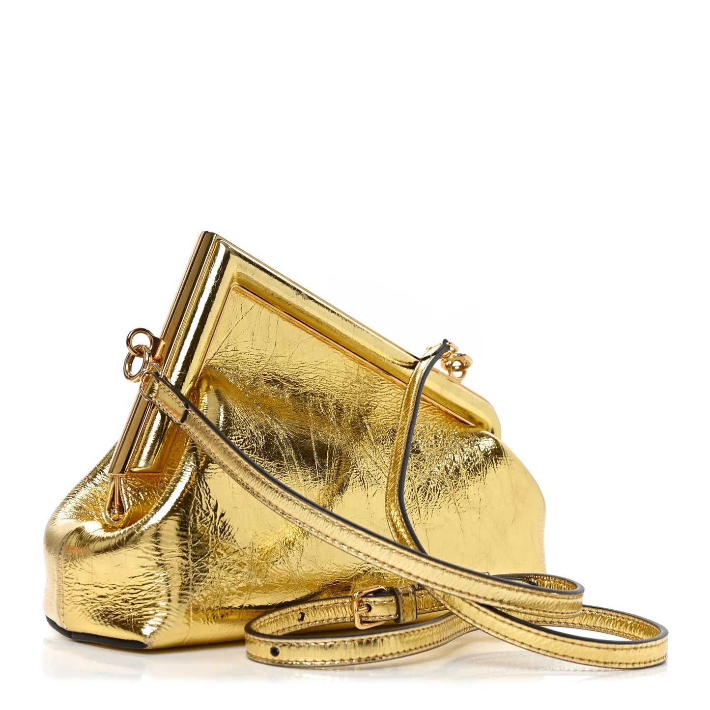 حقيبة كتف Fendi First Small من جلد الحمل باللون الذهبي المعدني