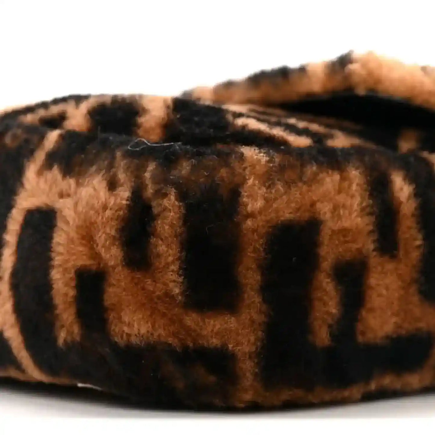 920ec0c1e39036f7f3b0a60f3e908929 - NEESTRA