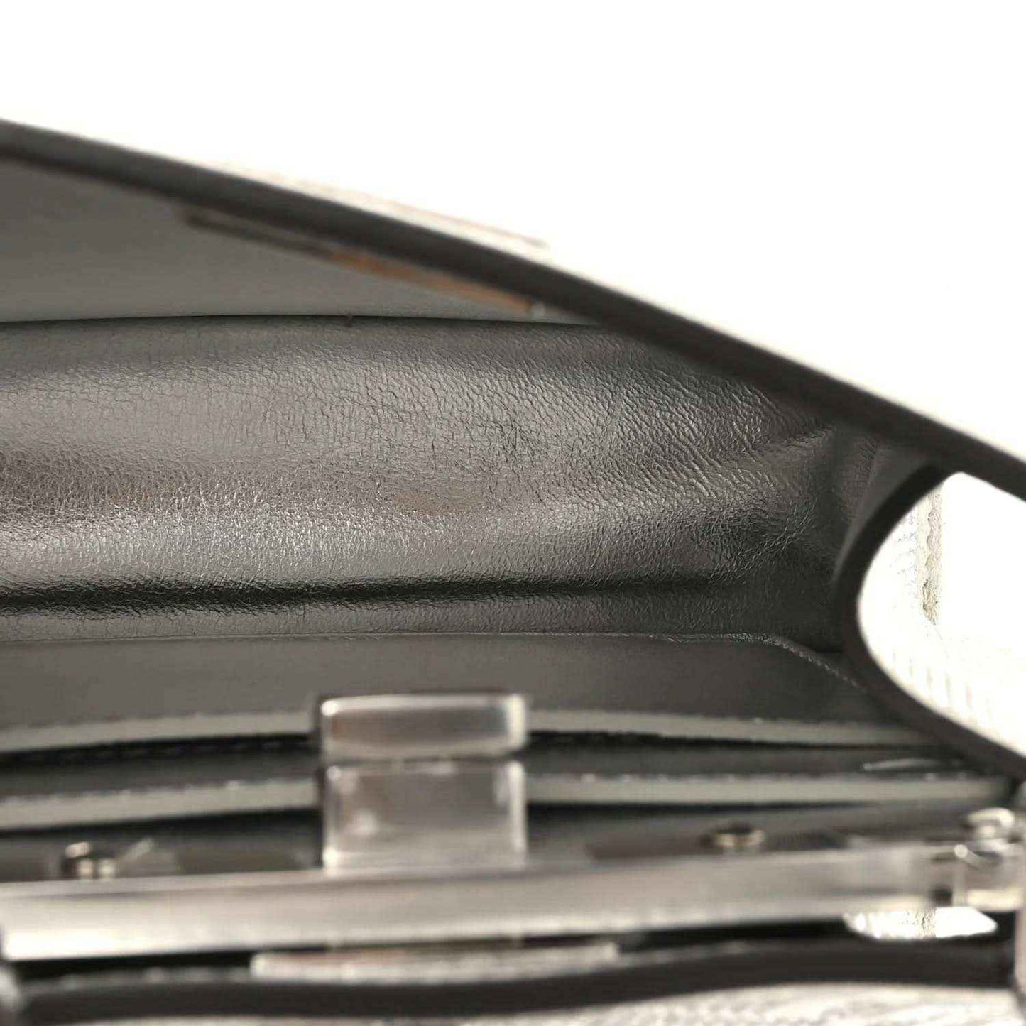 9677c47a465a6f79c6fcf839d26cc667_eb5eba99-fe1b-4688-9558-a26320fe25d3 - NEESTRA