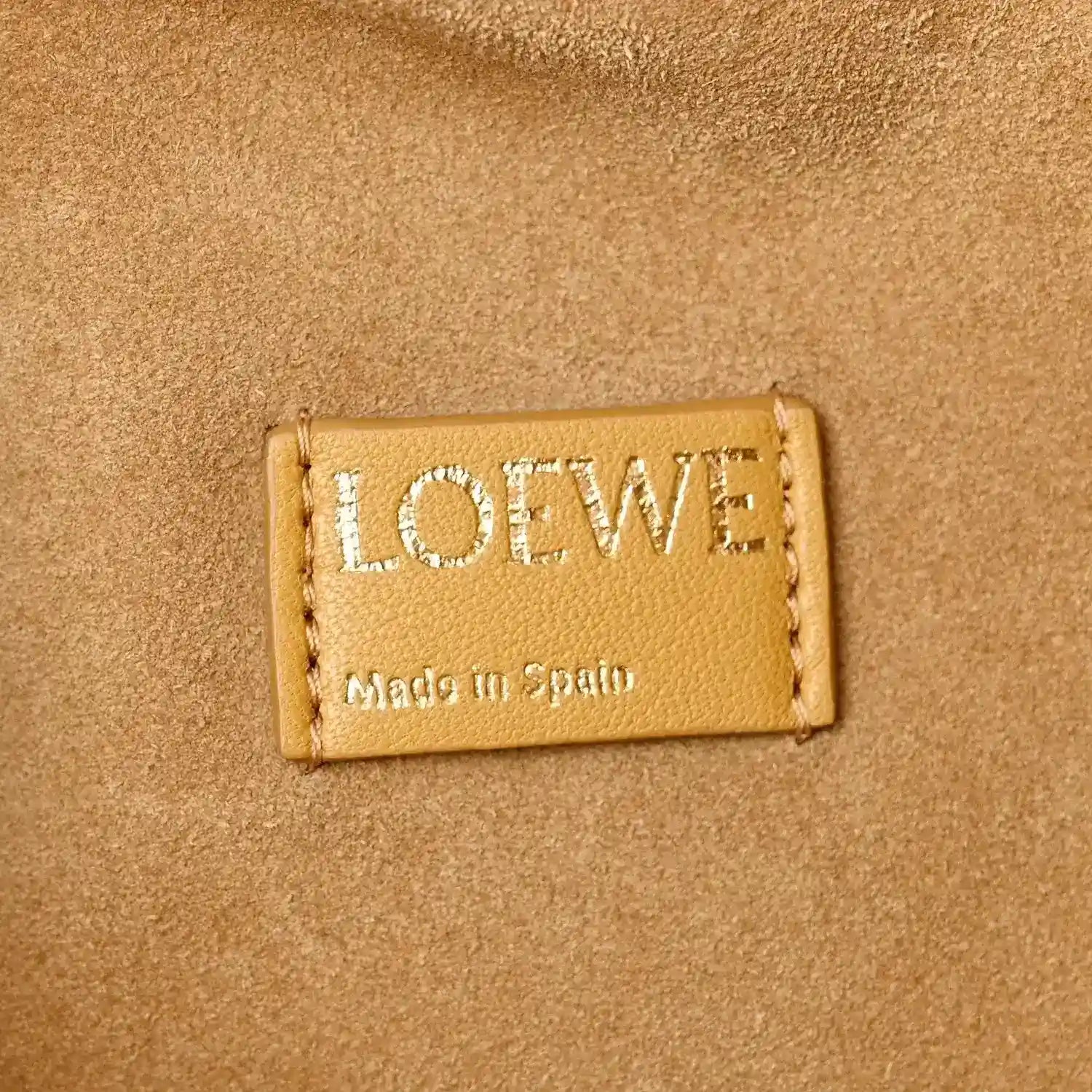 96d0a25cd69822ee4145e222153a2dae - NEESTRA