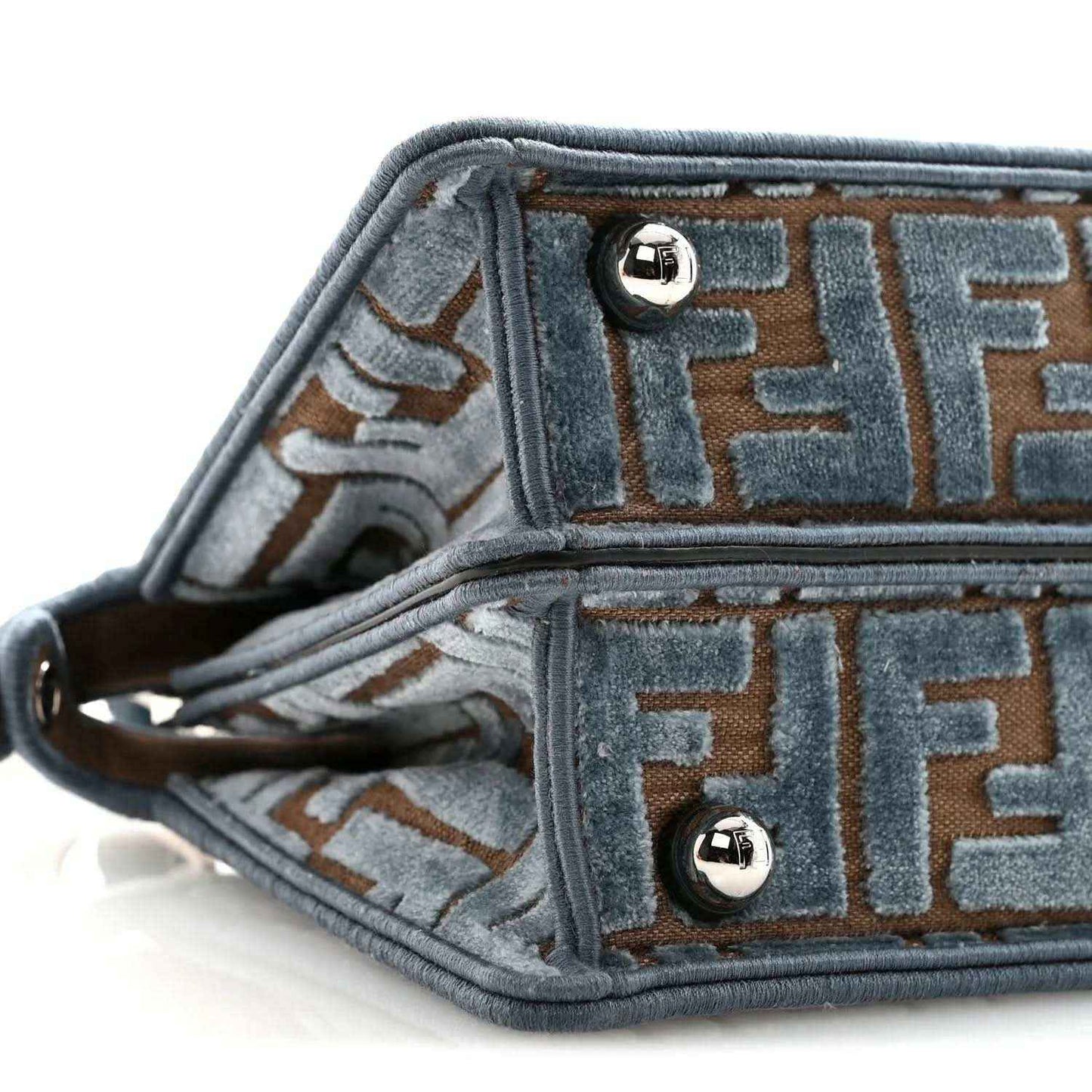 9f70d2f737d374f88cf892bc4246d843 - NEESTRA