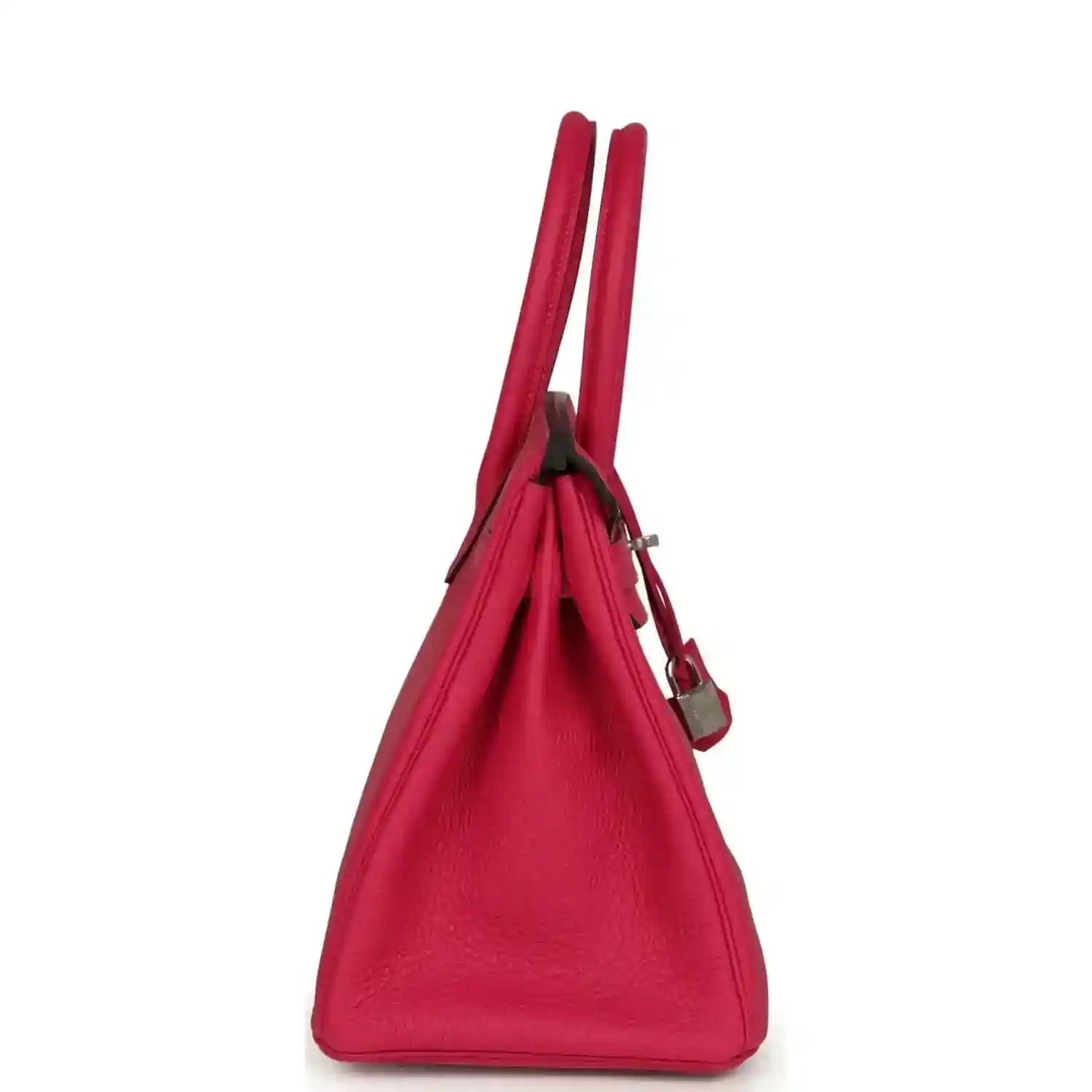 Timeless, elegant pink leather handbag with refined texture and structured silhouette