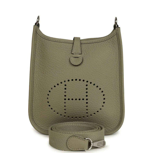 H-E-250825-1-01_c1acfe2f-4b10-4964-929d-c97e0fafc8c7 - NEESTRA