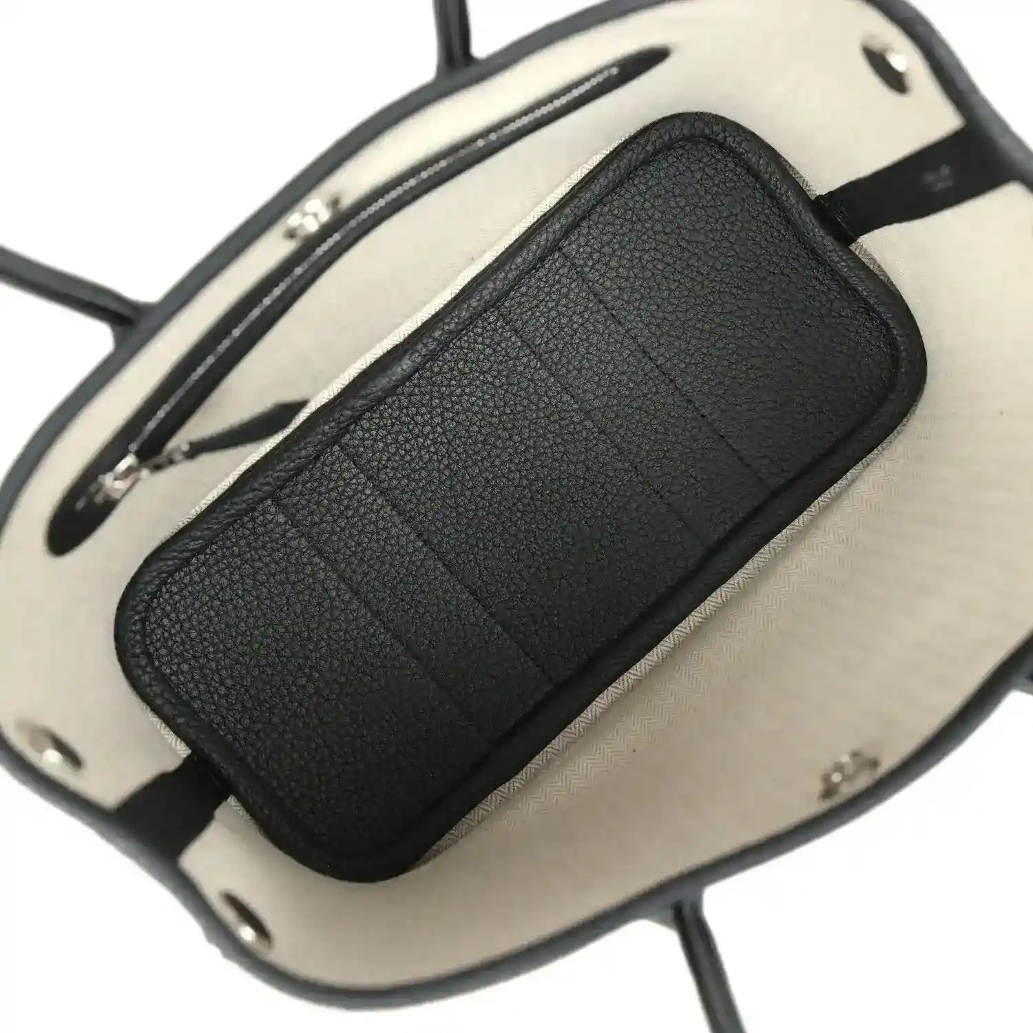 H-FBSLG-250904-4-06 - NEESTRA