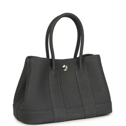 H-FBSLG-251013-1-02_7341f968-dcf7-4f1e-9faf-598d352aafb8 - NEESTRA