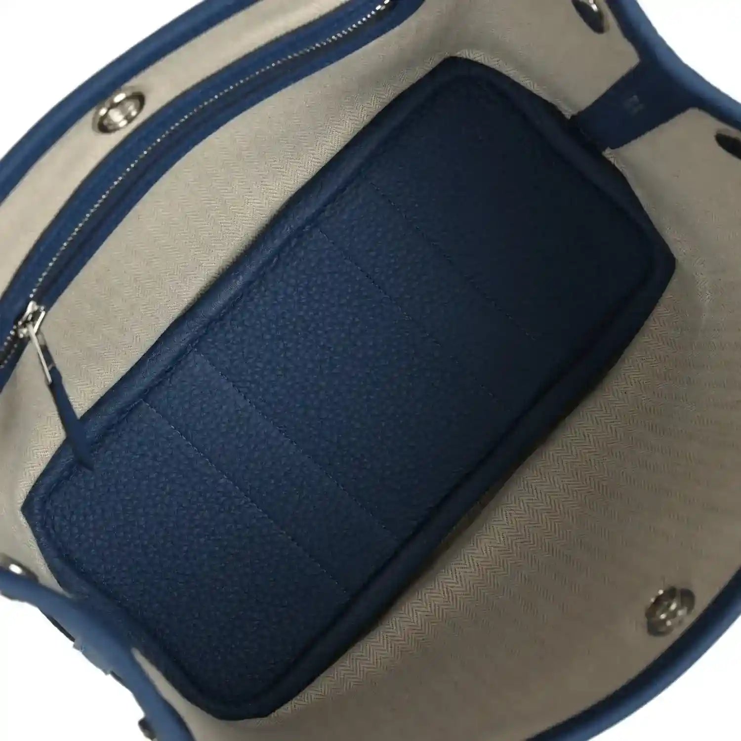 H-FBSLG-251211-1-07 - NEESTRA