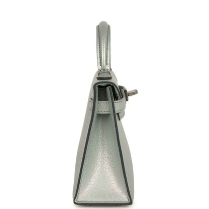 H-K-250702-2-04_8aa16d92-2ec1-467e-9e2f-33a5636389f2 - NEESTRA