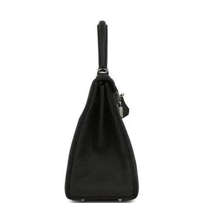 H-K-251223-3-04 - NEESTRA