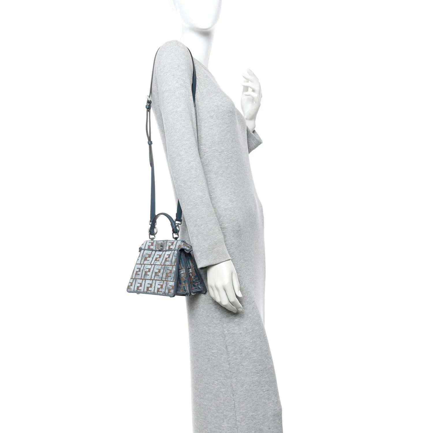 a4f88c277ad949eb09a7e0ab3d1cef34 - NEESTRA