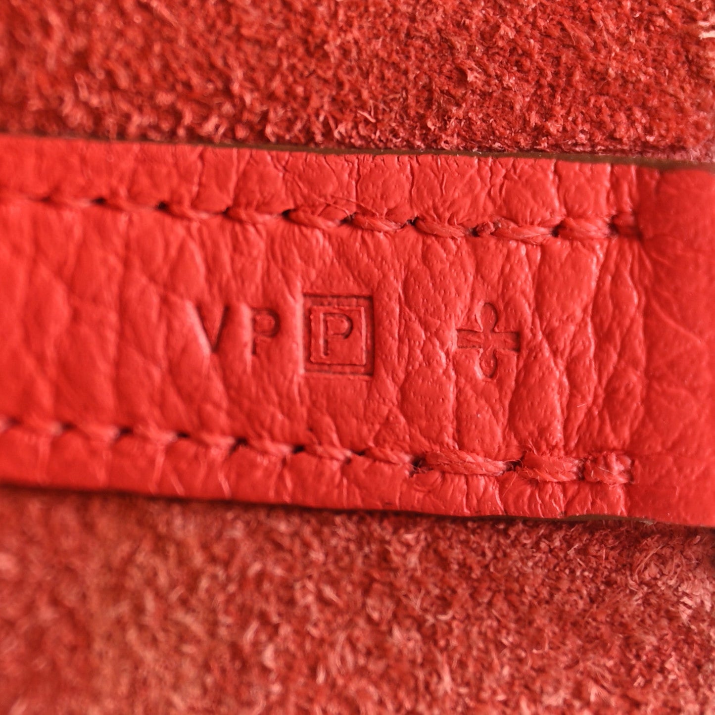 Taurillon Clemence Picotin Lock 18 PM Red Leather Tote