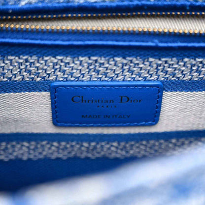 ac6e3597556d98983bf8ddbacf247bf1 - NEESTRA