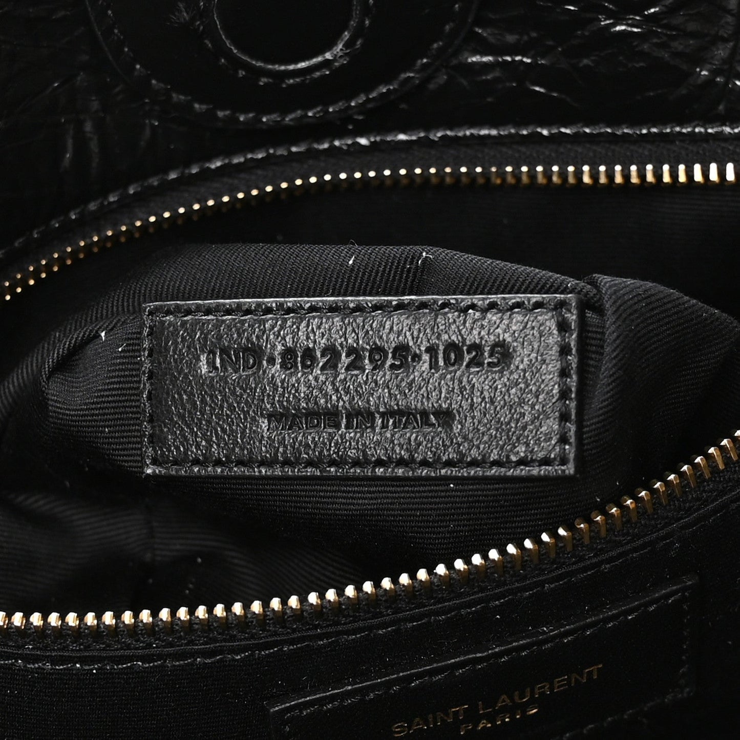 Saint Laurent Crinkled Calfskin Matelasse Niki Multipocket Shopping Tote Black