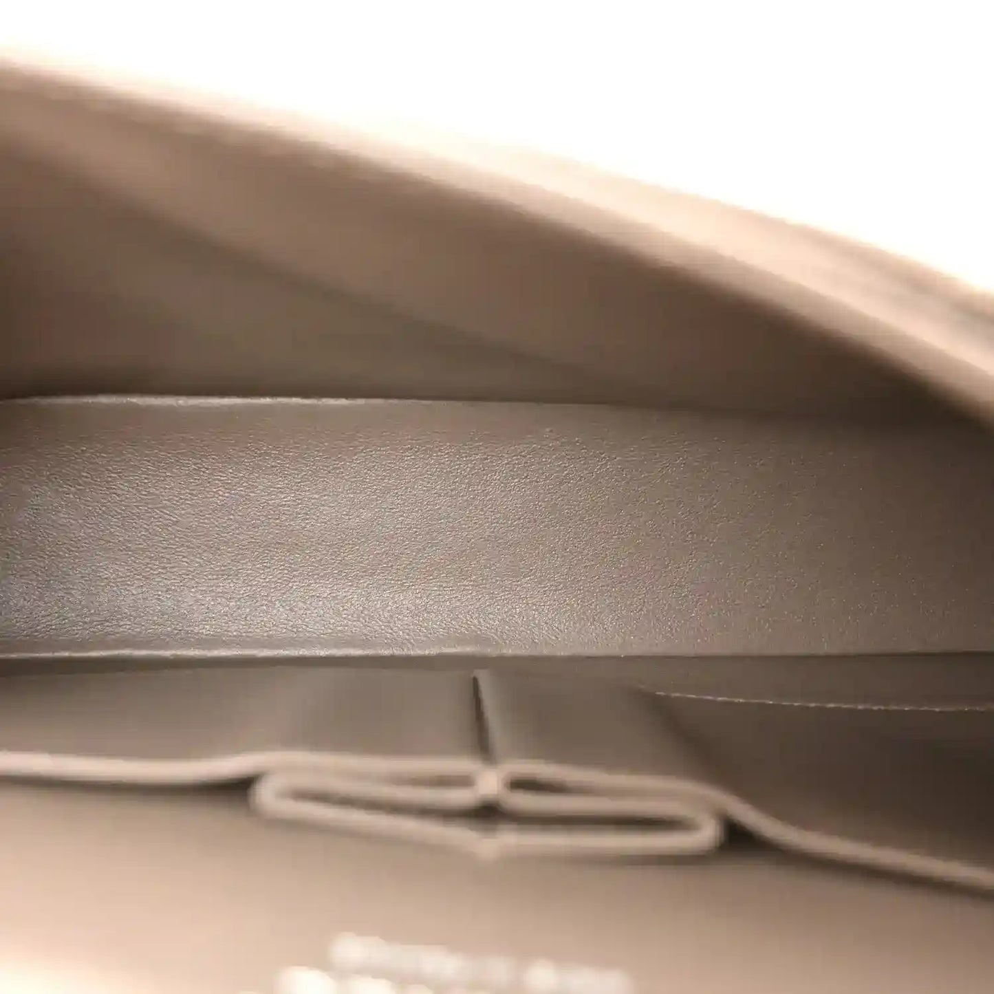 b07010d15e09b3ddbb80dbb4f55069c1 - NEESTRA